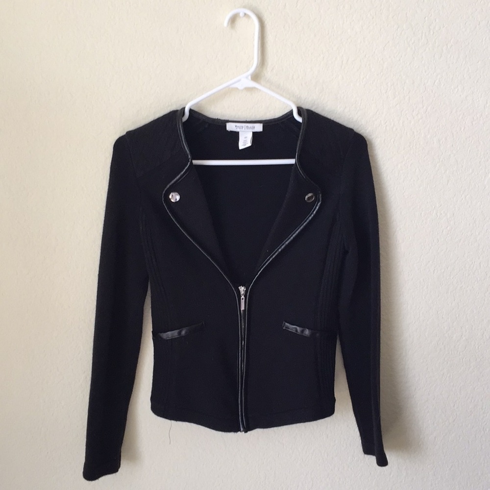 White House Black Market women’s sweater jacket
